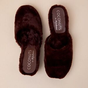 Coconuts by Matisse Brown Fuzzy Sandals